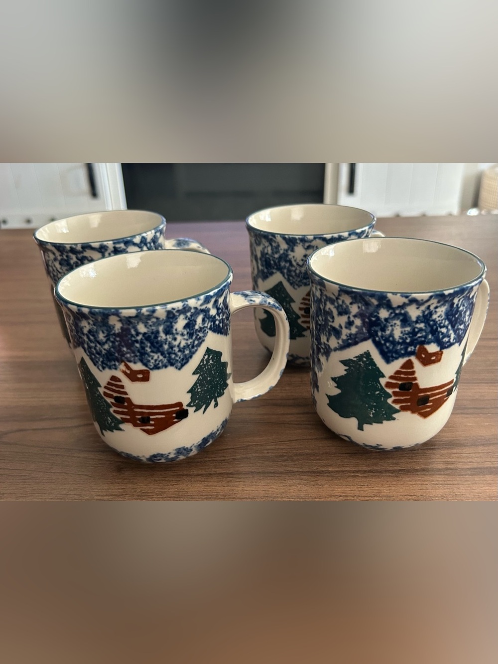 4 Folk Craft Tienshan, Country Cabin in the Snow Coffee Mugs